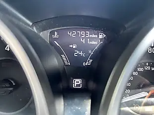 Used 2018 Nissan Juke Tekna Blue - Interior and Exterior details 15