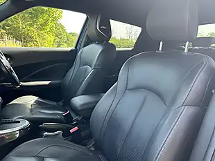 Used 2018 Nissan Juke Tekna Blue - Interior and Exterior details 19