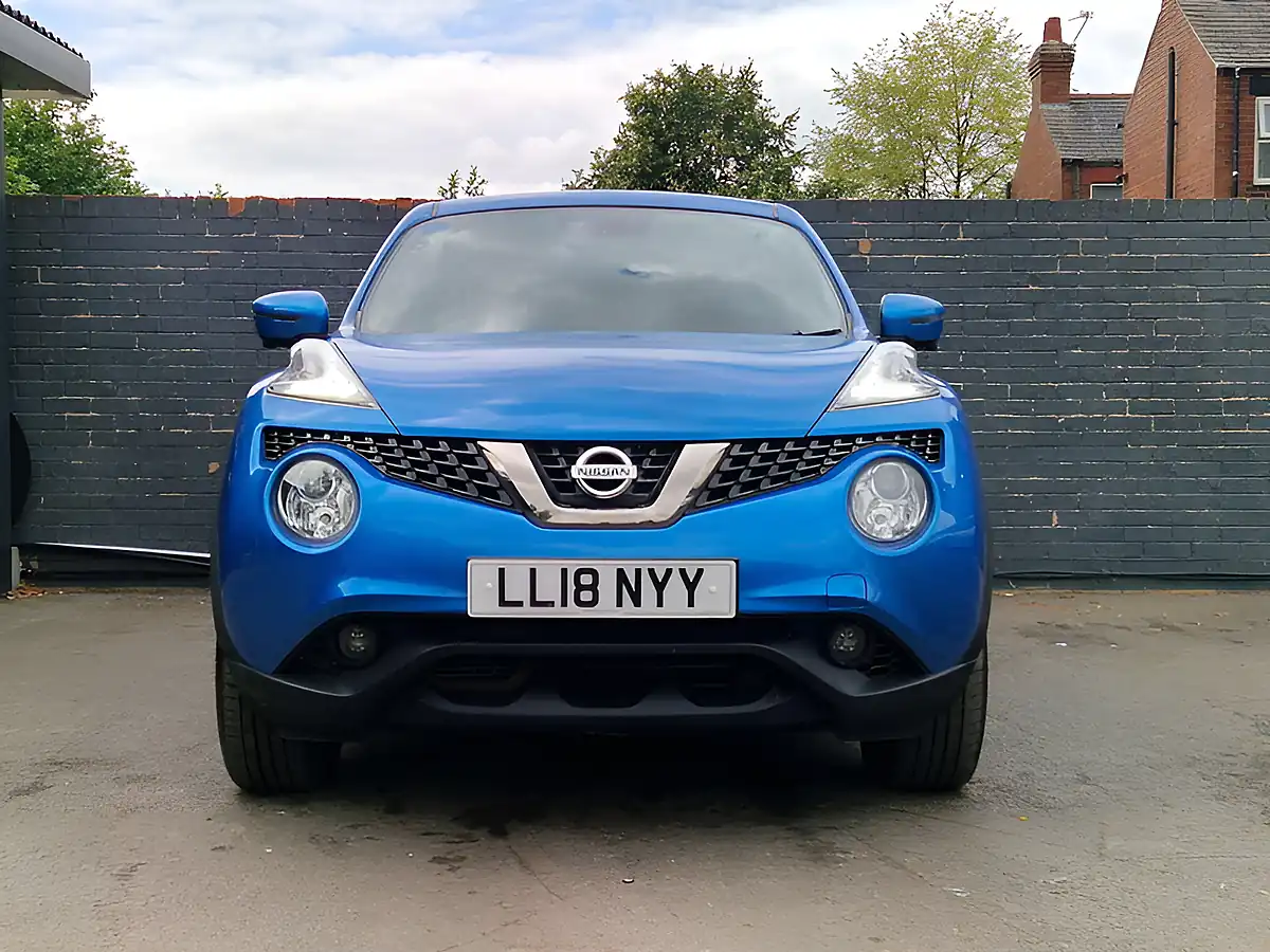 Used 2018 Nissan Juke Tekna Blue - Interior and Exterior details 11