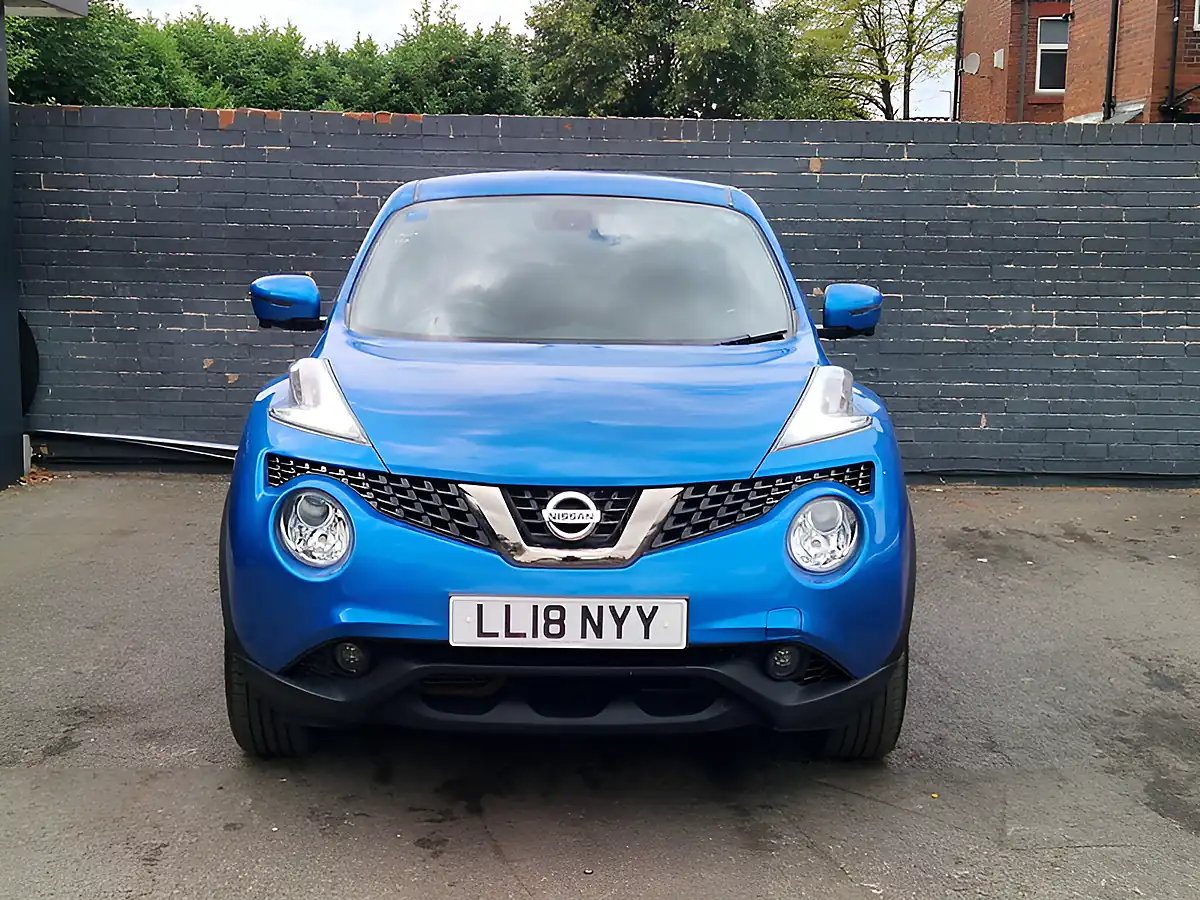 Used 2018 Nissan Juke Tekna Blue - Interior and Exterior details 4
