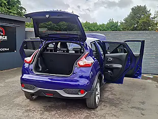 Used 2018 Nissan Juke Tekna Blue - Interior and Exterior details 12