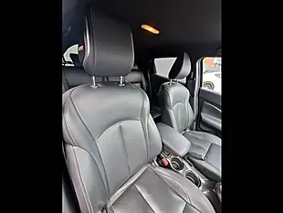 Used 2018 Nissan Juke Tekna Blue - Interior and Exterior details 14
