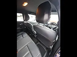 Used 2018 Nissan Juke Tekna Blue - Interior and Exterior details 15