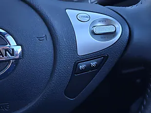 Used 2018 Nissan Juke Tekna Blue - Interior and Exterior details 16