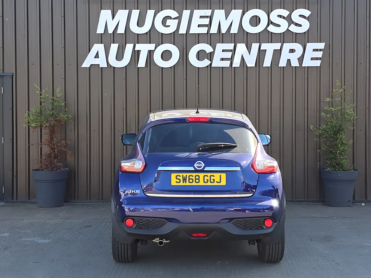 Used 2018 Nissan Juke Tekna Blue - Interior and Exterior details 5