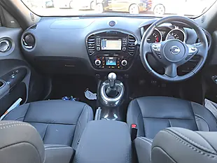 Used 2018 Nissan Juke Tekna Blue - Interior and Exterior details 7