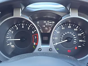 Used 2018 Nissan Juke Tekna Blue - Interior and Exterior details 9
