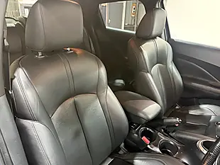 Used 2018 Nissan Juke Tekna Blue - Interior and Exterior details 14