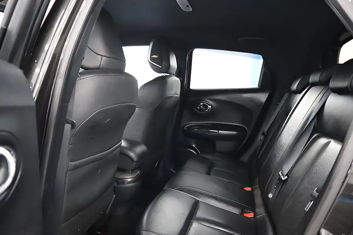Used 2018 Nissan Juke Tekna (bose Edition) Black - Interior and Exterior details 13