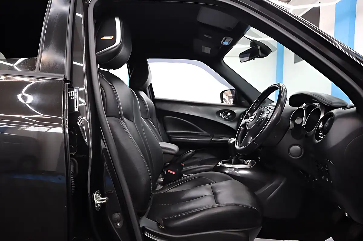 Used 2018 Nissan Juke Tekna (bose Edition) Black - Interior and Exterior details 14