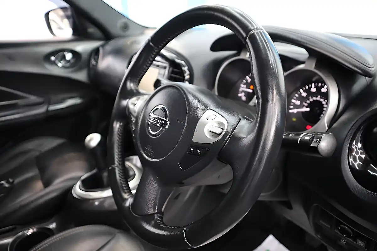 Used 2018 Nissan Juke Tekna (bose Edition) Black - Interior and Exterior details 16