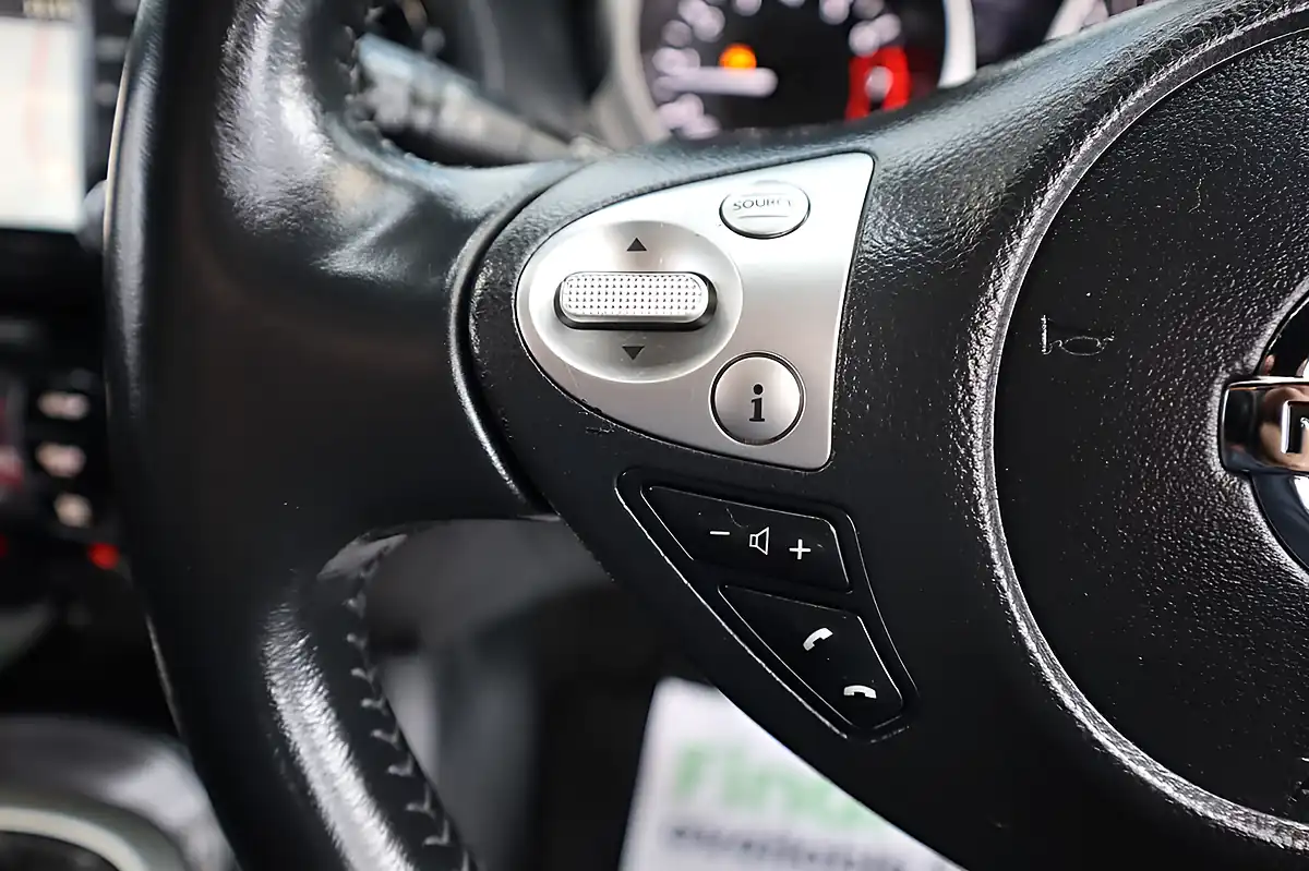 Used 2018 Nissan Juke Tekna (bose Edition) Black - Interior and Exterior details 17