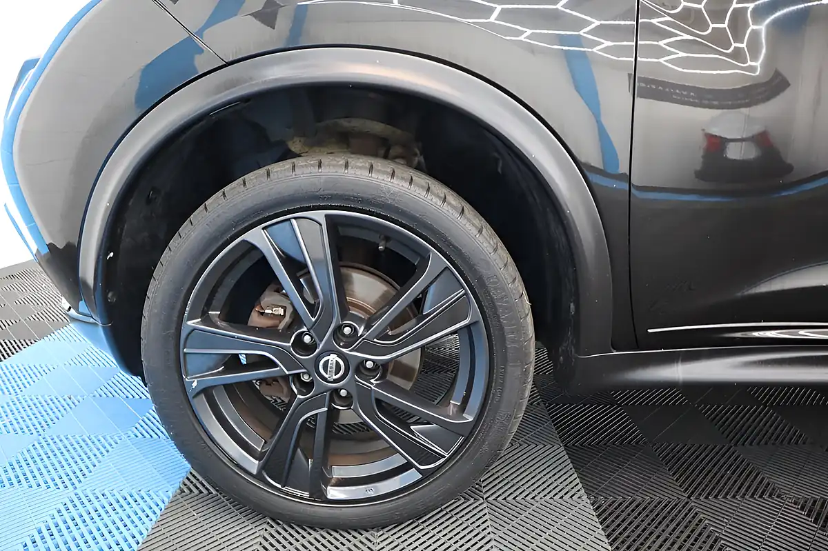 Used 2018 Nissan Juke Tekna (bose Edition) Black - Interior and Exterior details 20