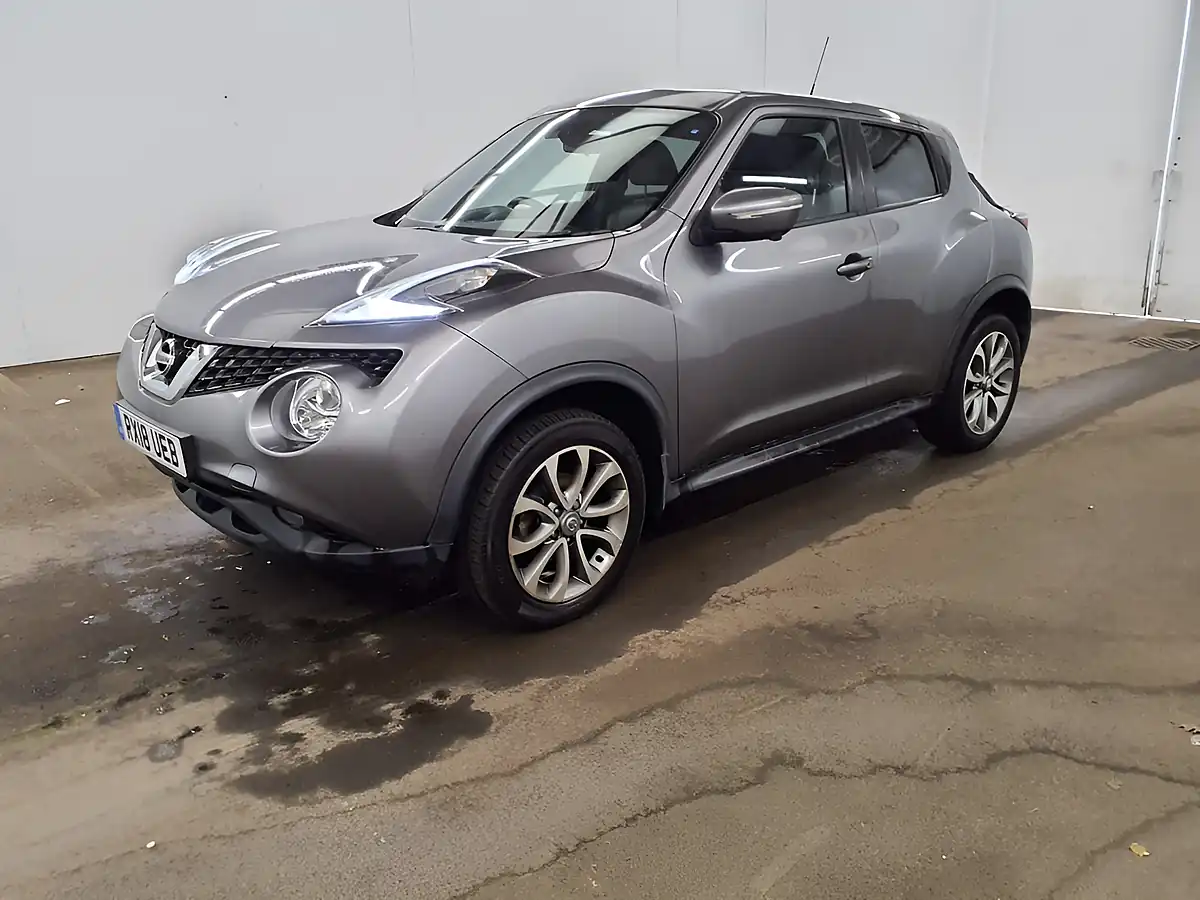 Used 2018 Nissan Juke Tekna Grey - Interior and Exterior details 4