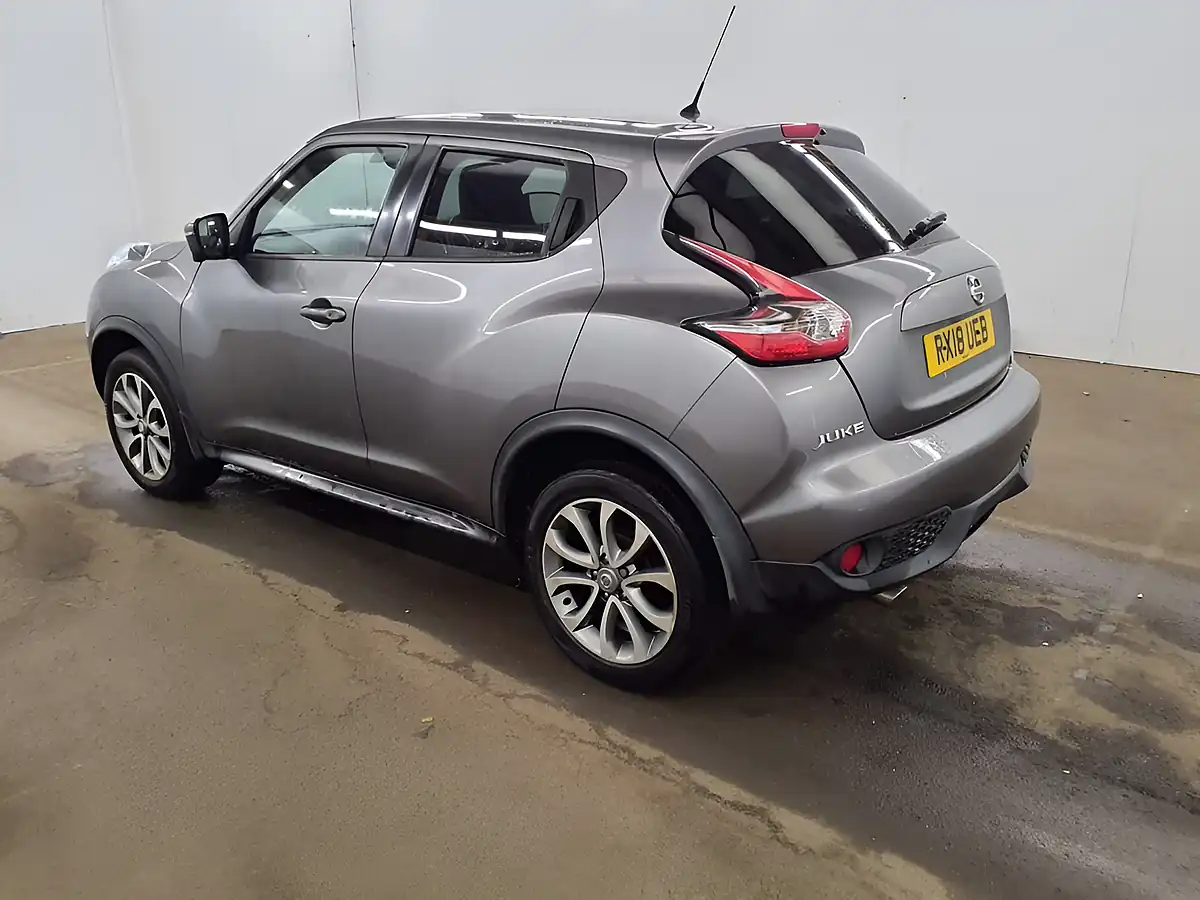 Used 2018 Nissan Juke Tekna Grey - Interior and Exterior details 5