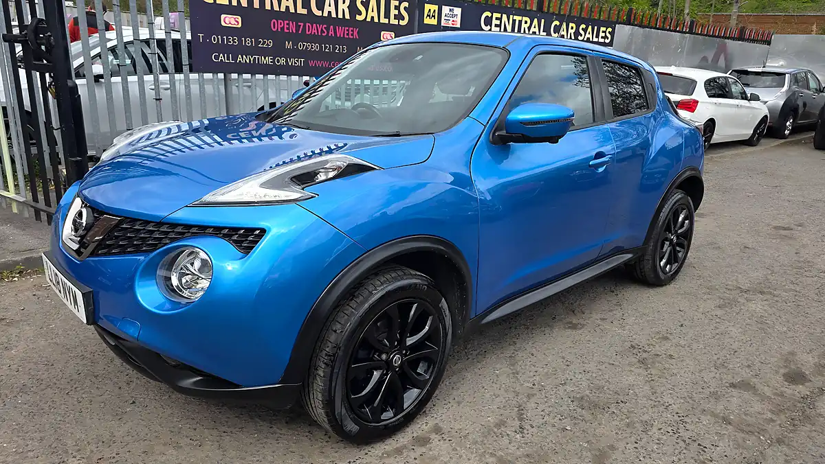 Used 2018 Nissan Juke Tekna Grey - Interior and Exterior details 11