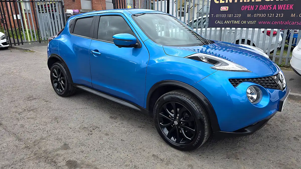 Used 2018 Nissan Juke Tekna Grey - Interior and Exterior details 4