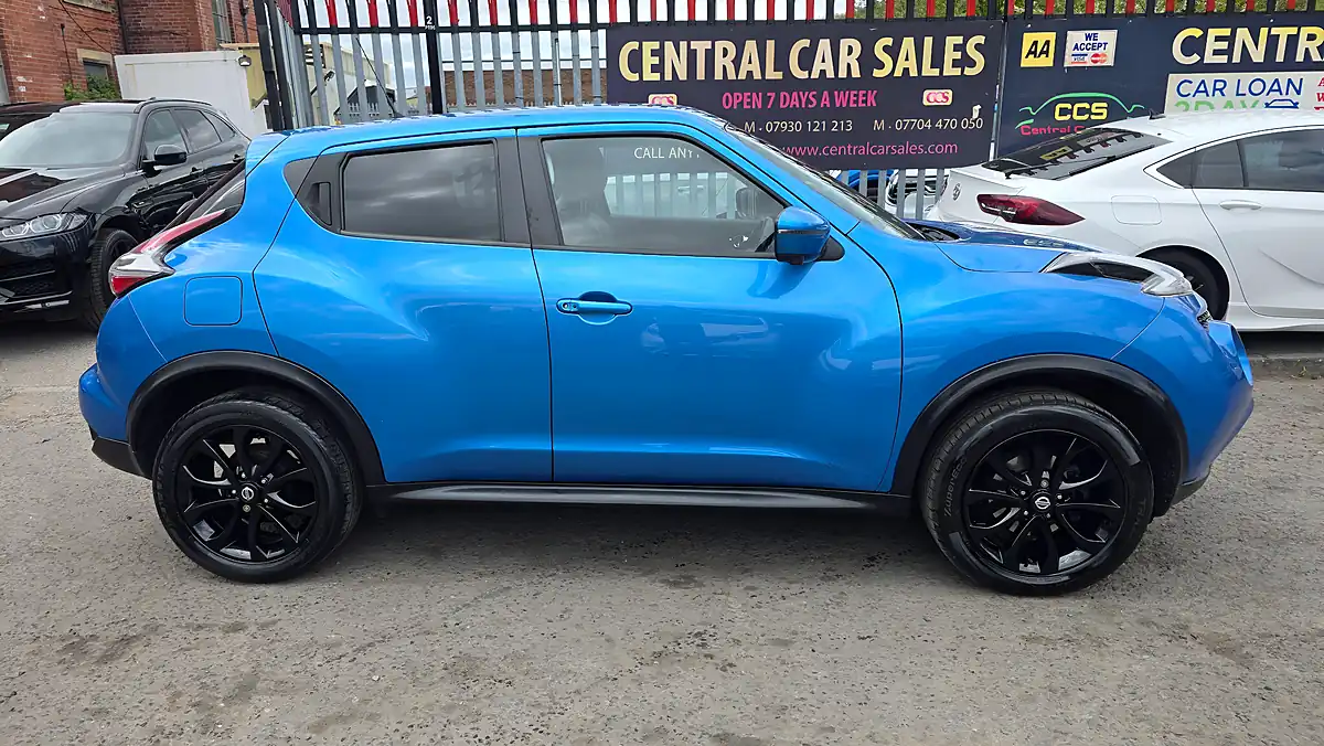 Used 2018 Nissan Juke Tekna Grey - Interior and Exterior details 7
