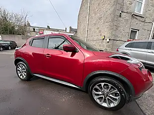 Used 2018 Nissan Juke Tekna Red - Interior and Exterior details 7