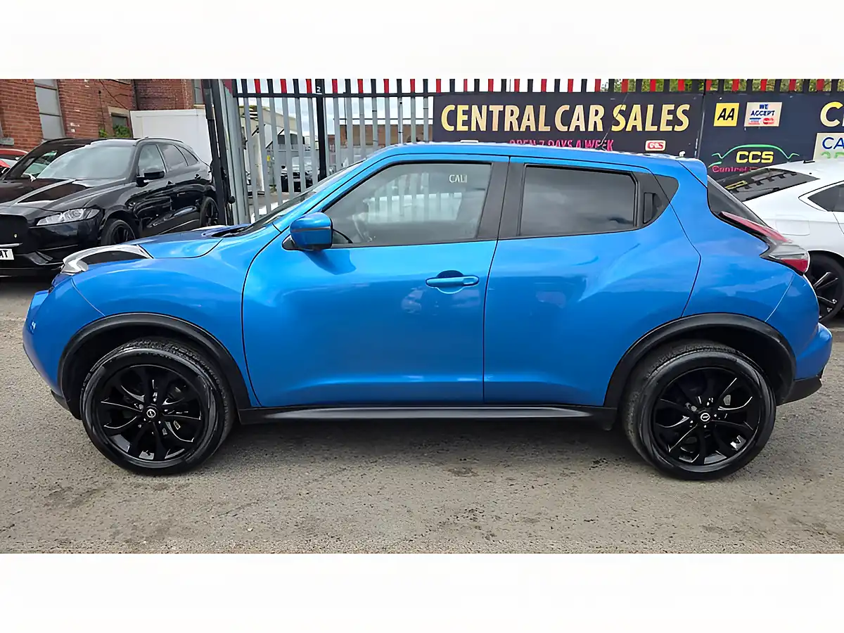 Used 2018 Nissan Juke Tekna Xtron Blue - Interior and Exterior details 14