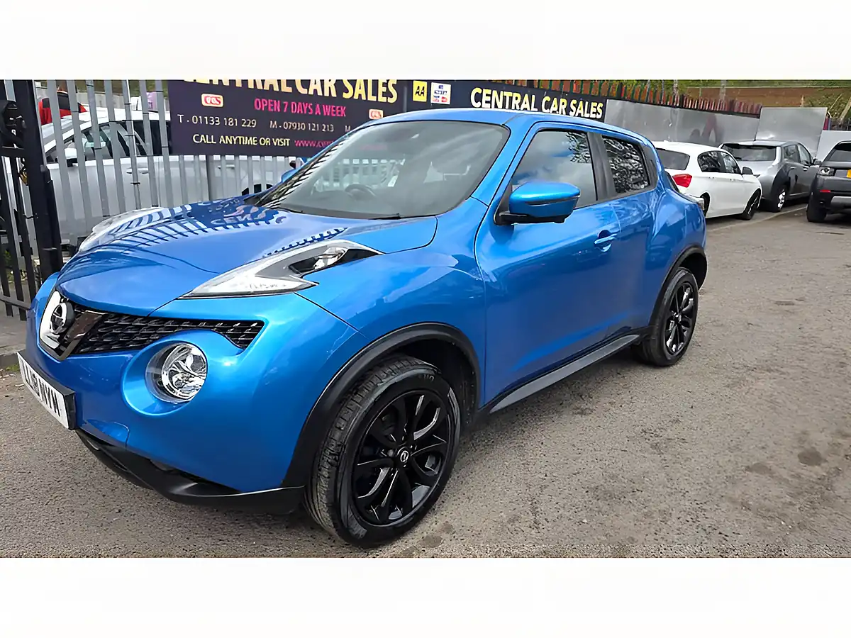 Used 2018 Nissan Juke Tekna Xtron Blue - Interior and Exterior details 16