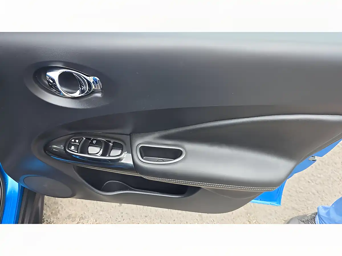 Used 2018 Nissan Juke Tekna Xtron Blue - Interior and Exterior details 19
