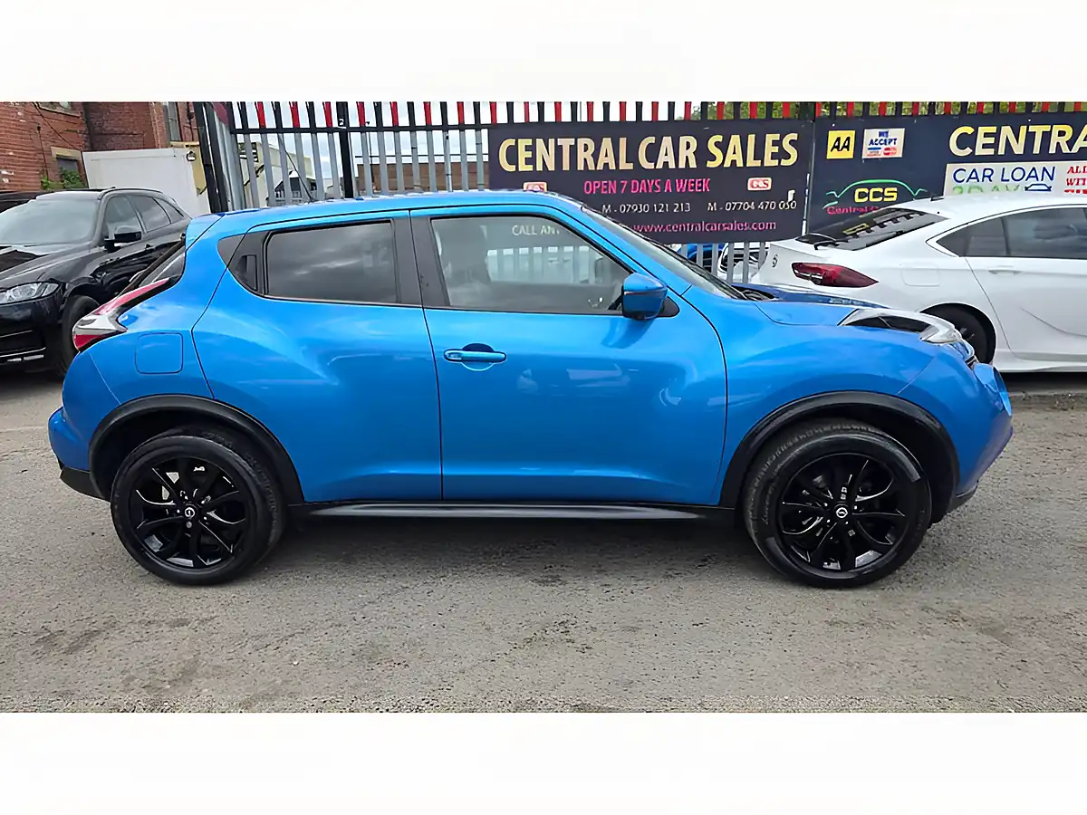 Used 2018 Nissan Juke Tekna Xtron Blue - Interior and Exterior details 5