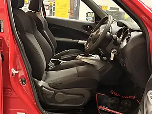 Used 2018 Nissan Juke Visia Red - Interior and Exterior details 13