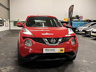 Used 2018 Nissan Juke Visia Red - Interior and Exterior details 3