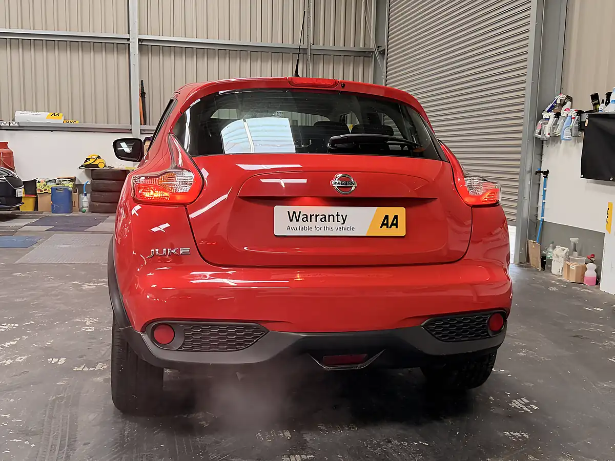 Used 2018 Nissan Juke Visia Red - Interior and Exterior details 8