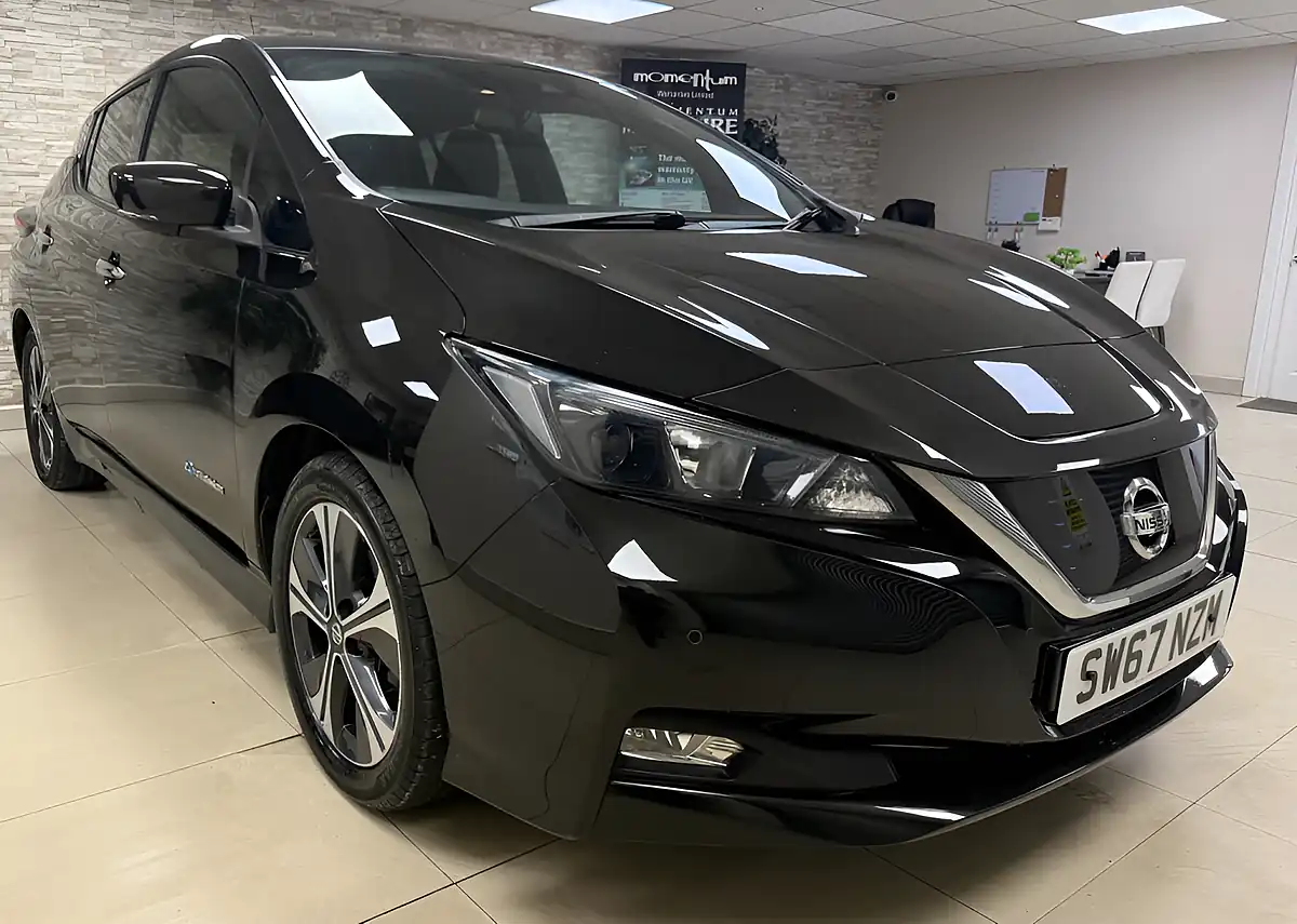 Used 2018 Nissan Leaf 2.Zero Black - Front View