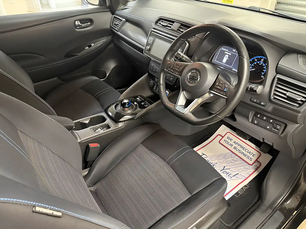 Used 2018 Nissan Leaf 2.Zero Black - Interior and Exterior details 5