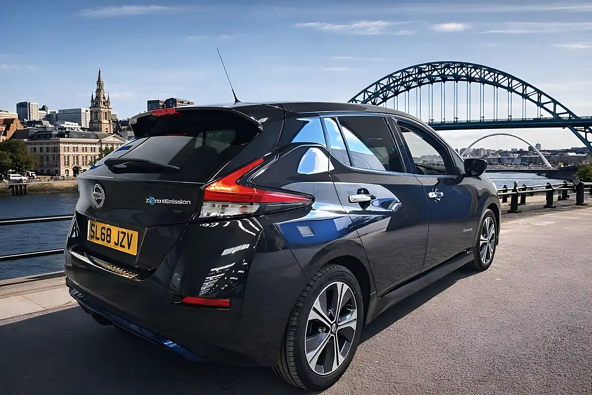 Used 2018 Nissan Leaf N-Connecta Black - Interior and Exterior details 2
