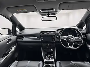 Used 2018 Nissan Leaf Tekna Green - Interior and Exterior details 10