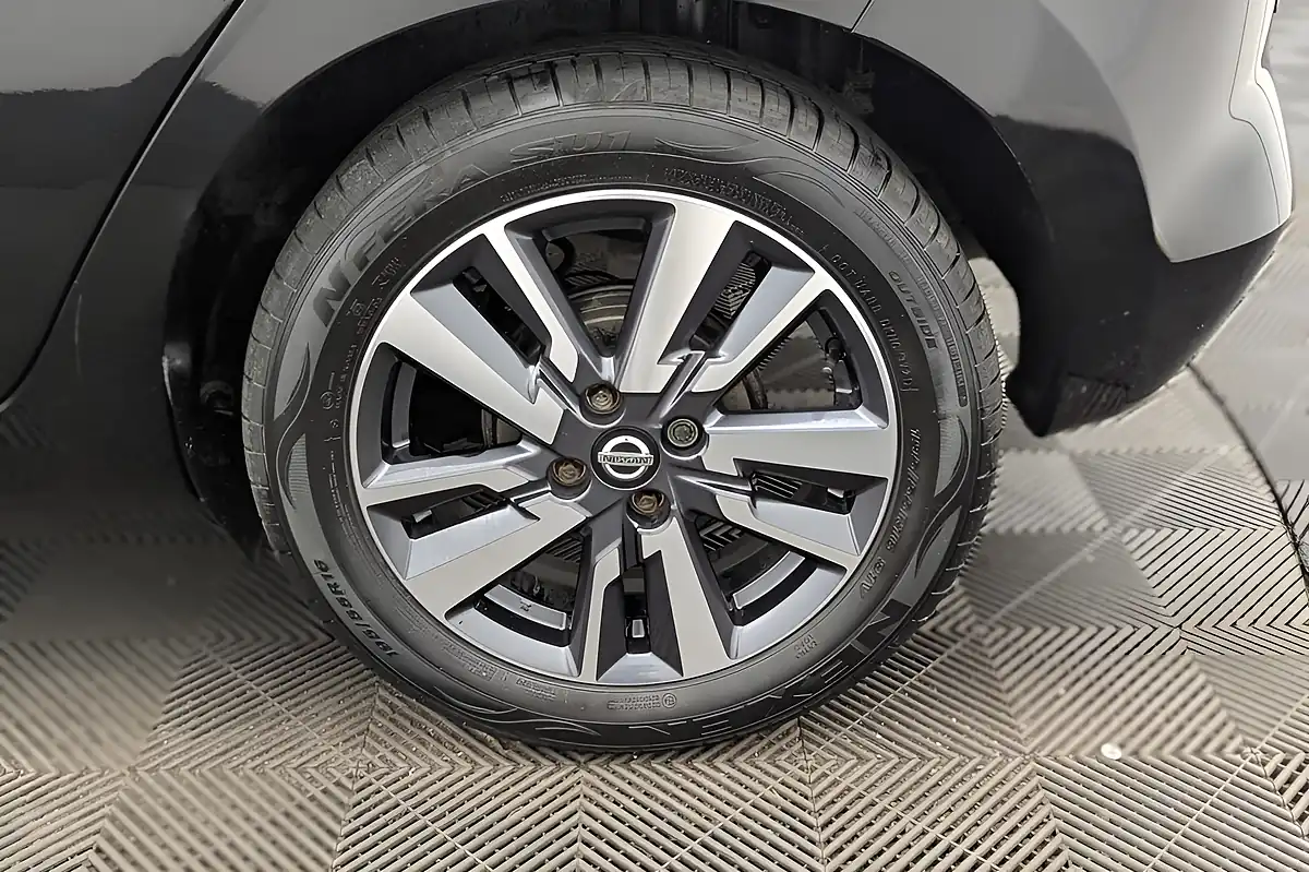 Used 2018 Nissan Micra Acenta Black - Interior and Exterior details 20