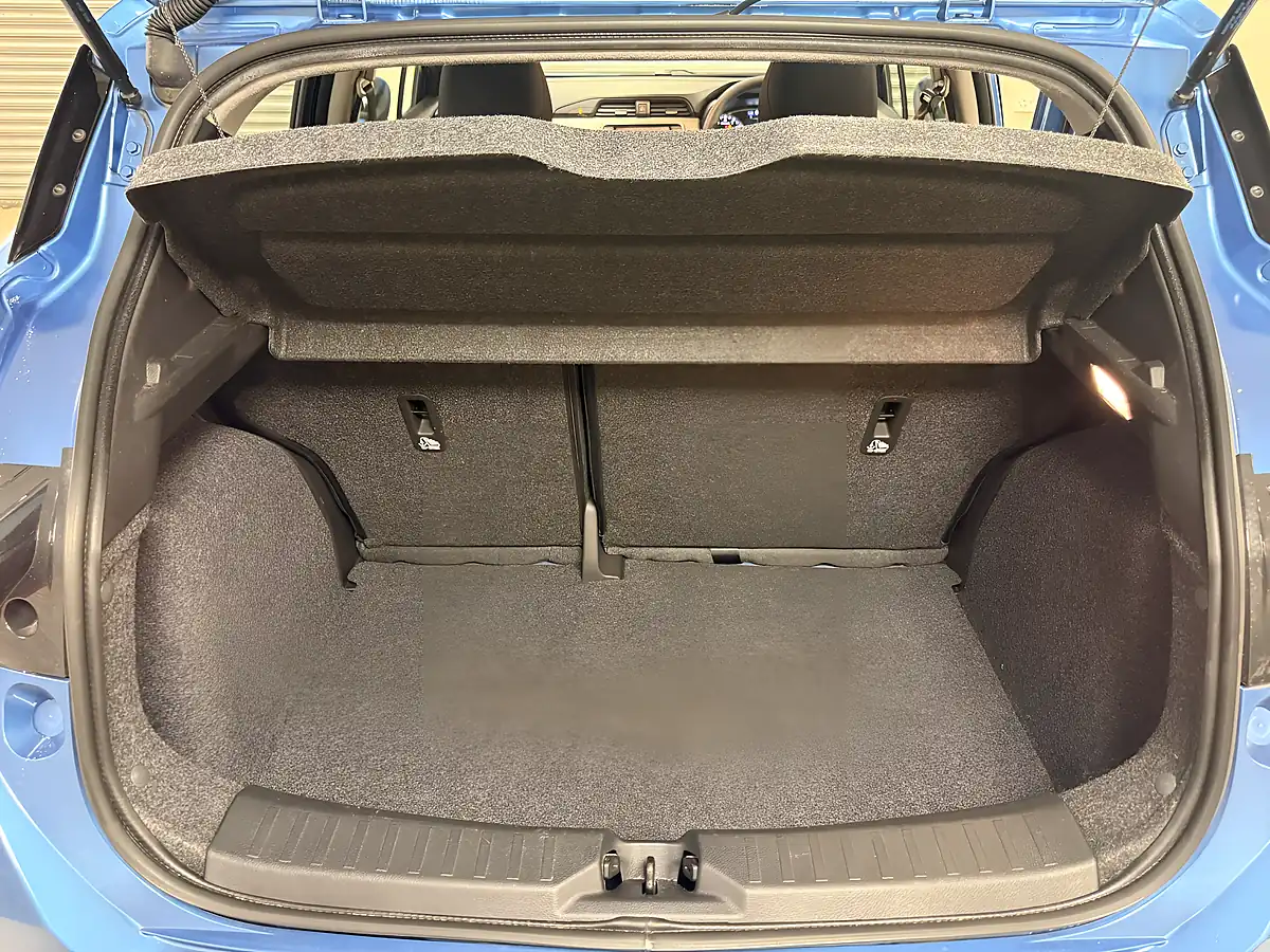 Used 2018 Nissan Micra Acenta Blue - Interior and Exterior details 9