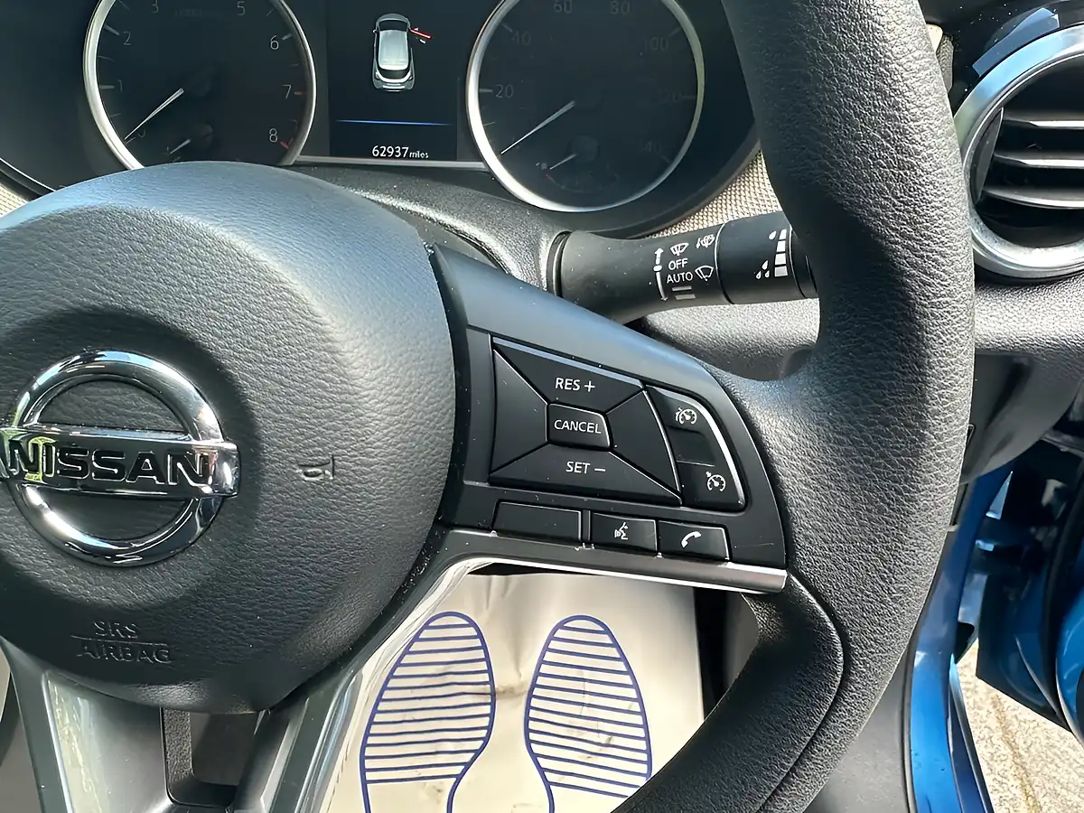 Used 2018 Nissan Micra Acenta Blue - Interior and Exterior details 18