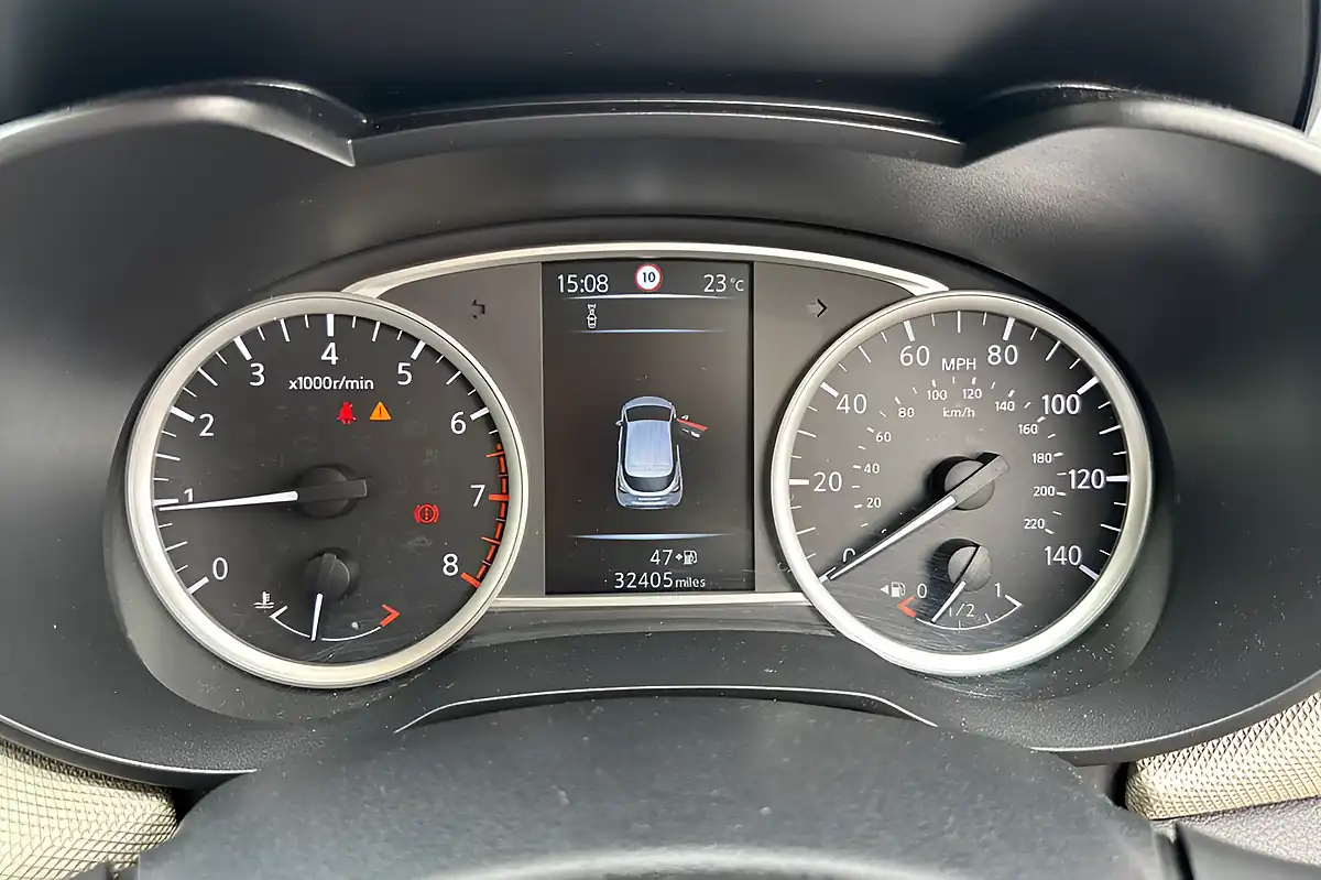Used 2018 Nissan Micra Acenta Grey - Interior and Exterior details 14