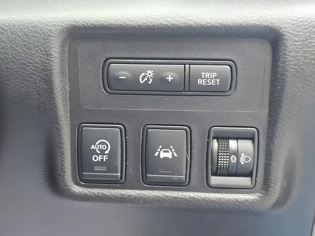 Used 2018 Nissan Micra Acenta Limited Edition Blue - Interior and Exterior details 13