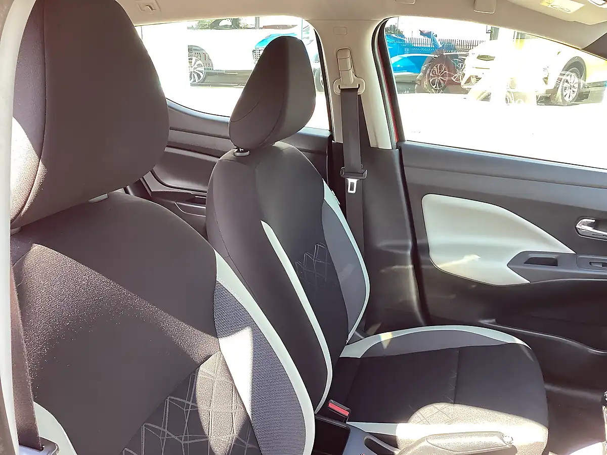 Used 2018 Nissan Micra Acenta Red - Interior and Exterior details 7