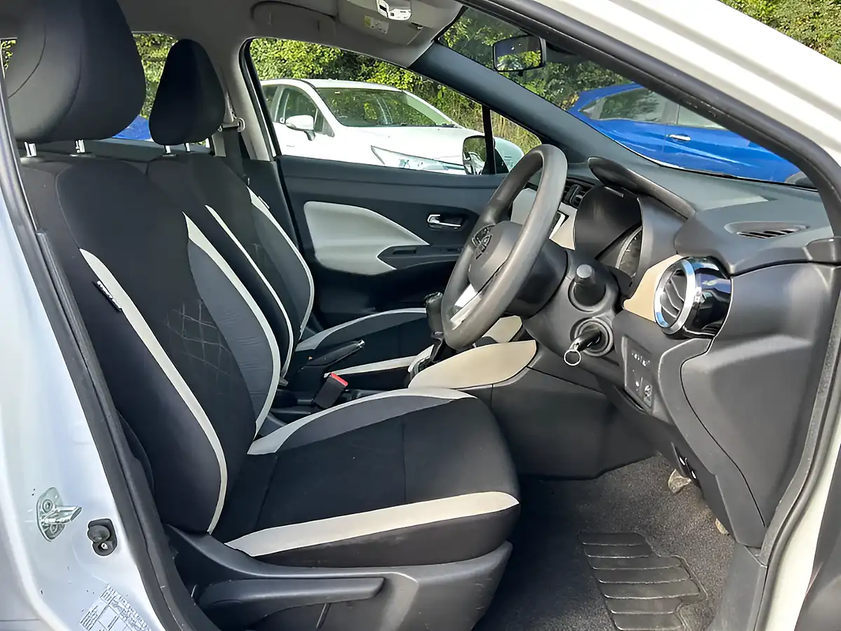 Used 2018 Nissan Micra Acenta White - Interior and Exterior details 11