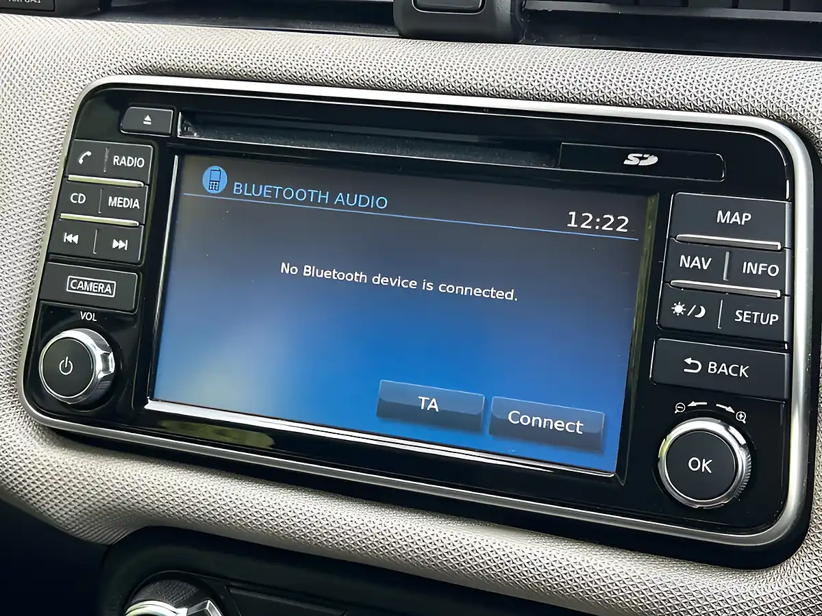 Used 2018 Nissan Micra Acenta White - Interior and Exterior details 18