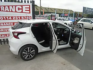 Used 2018 Nissan Micra Acenta White - Interior and Exterior details 6