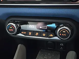 Used 2018 Nissan Micra N-Connecta Blue - Interior and Exterior details 12