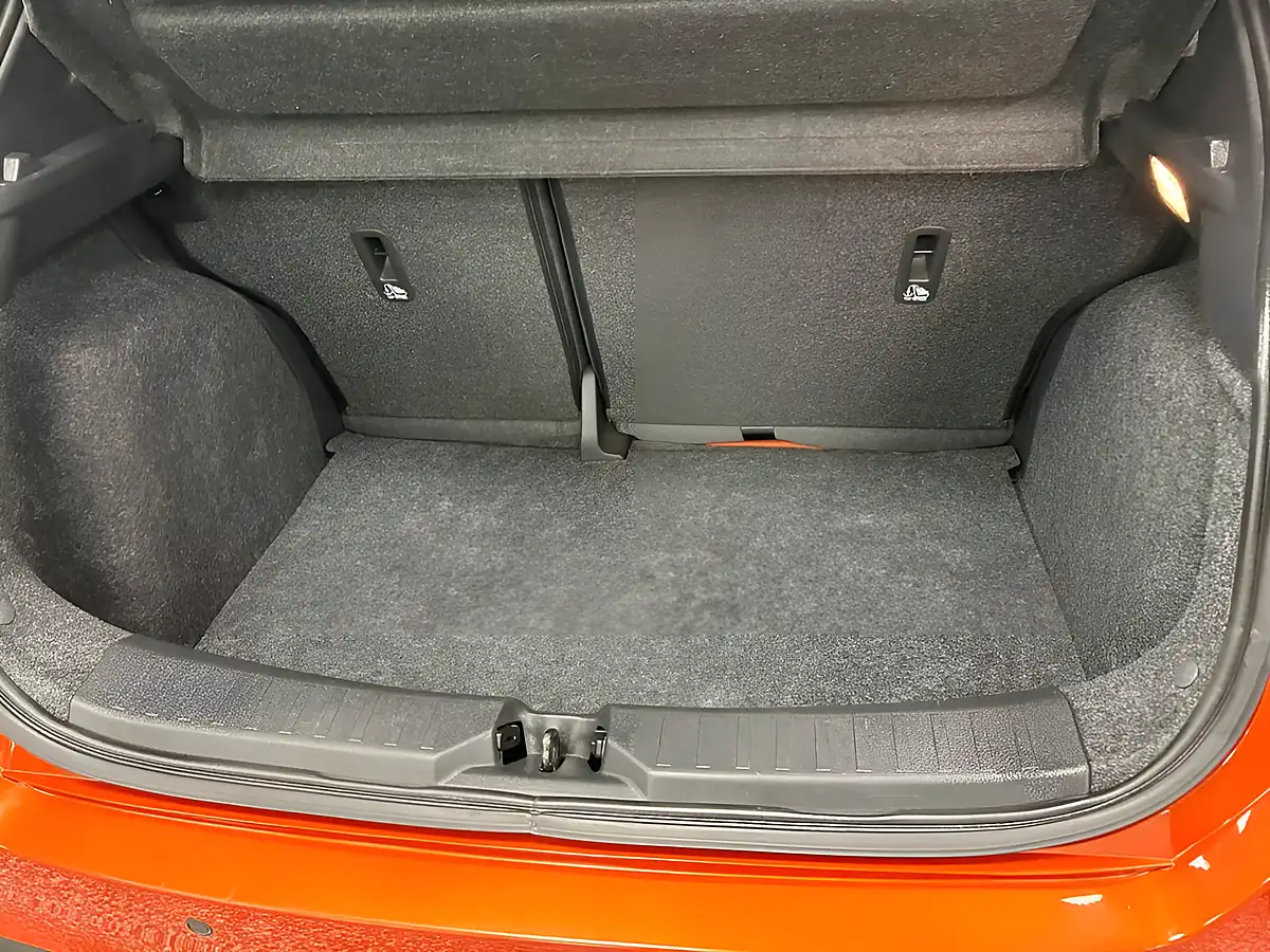 Used 2018 Nissan Micra N-Connecta Orange - Interior and Exterior details 15