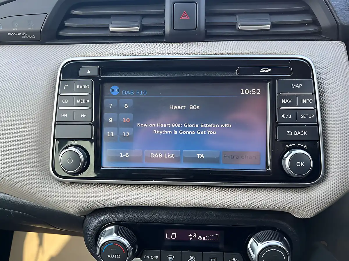 Used 2018 Nissan Micra N-Connecta Pulse Green - Interior and Exterior details 19