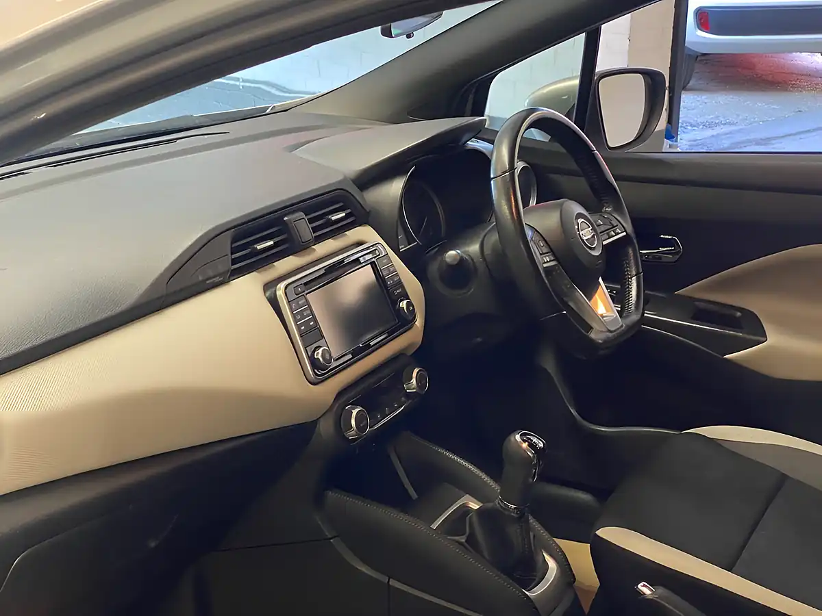 Used 2018 Nissan Micra N-Connecta Silver - Interior and Exterior details 16