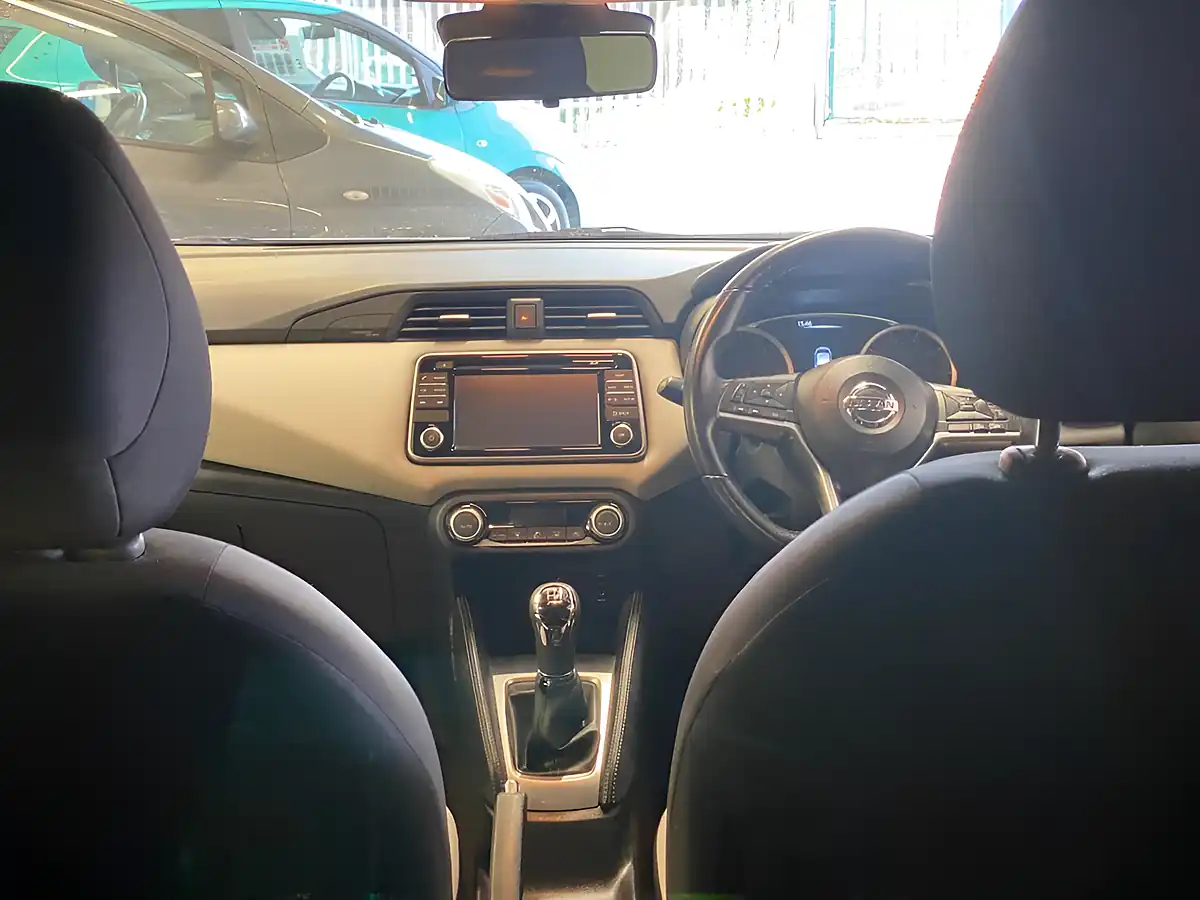 Used 2018 Nissan Micra N-Connecta Silver - Interior and Exterior details 17