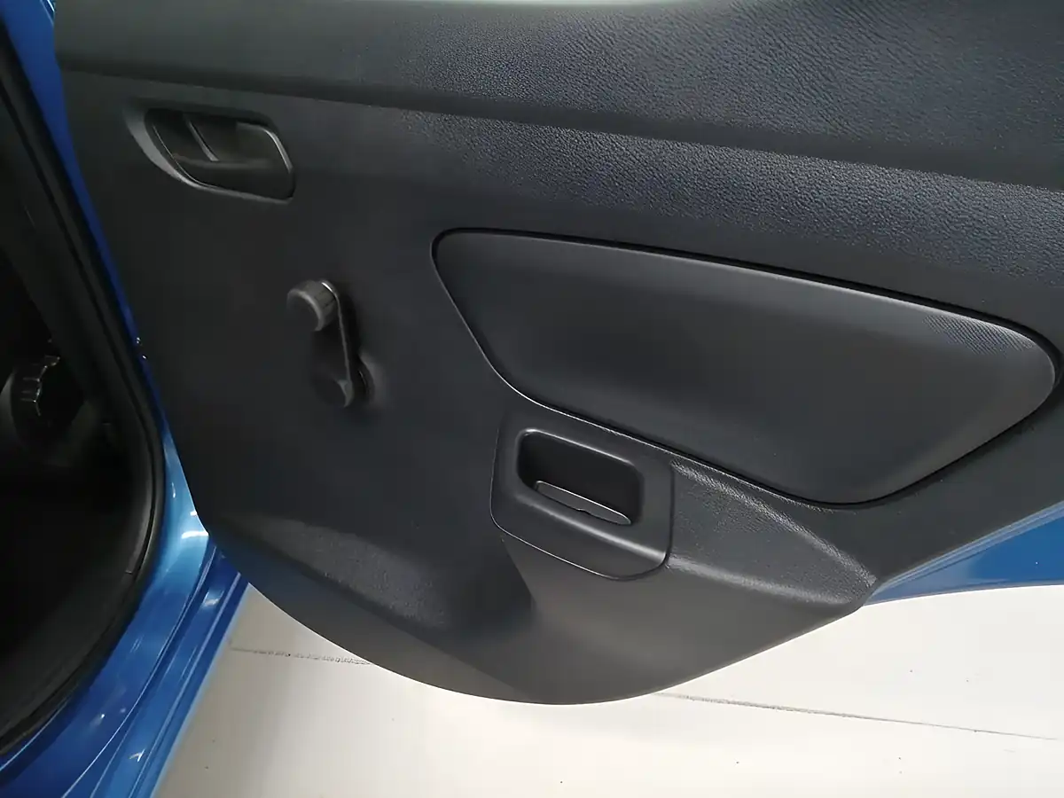 Used 2018 Nissan Micra Visia Power Blue - Interior and Exterior details 17
