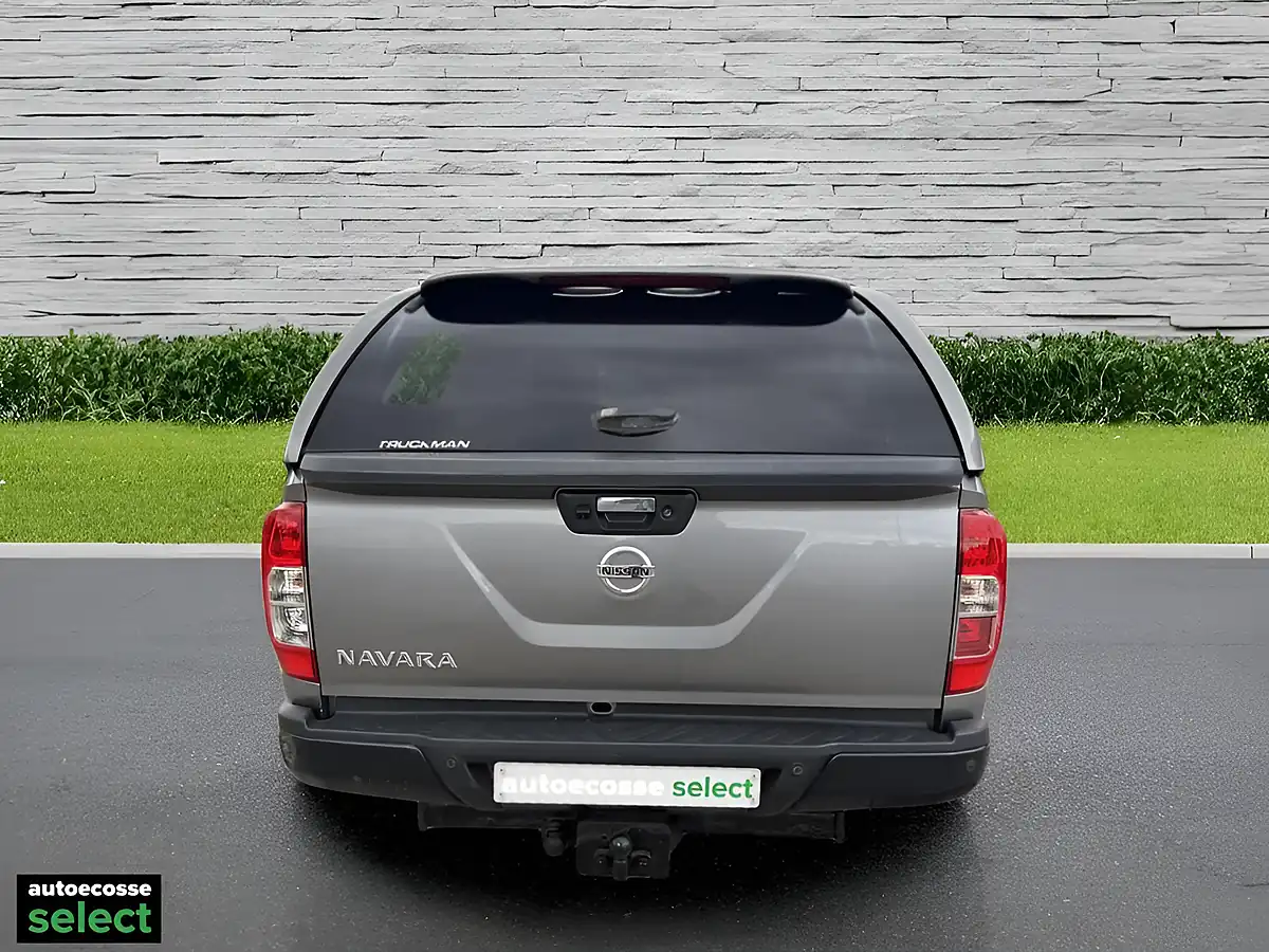 Used 2018 Nissan Navara N-Guard Grey - Interior and Exterior details 10